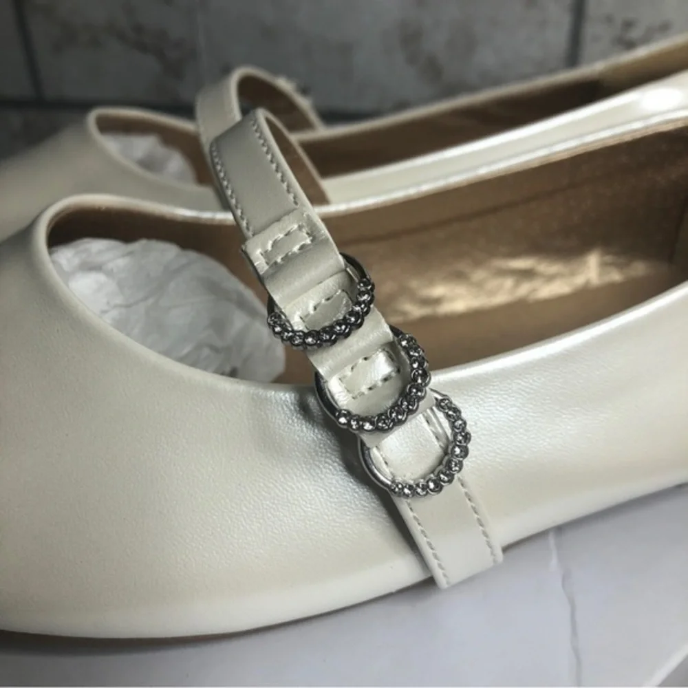 Dream Pairs pearlescent flats girls size‎ 4 formal rhinestones